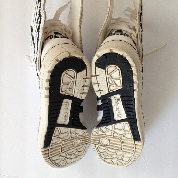 jeremy scott wings dames beige